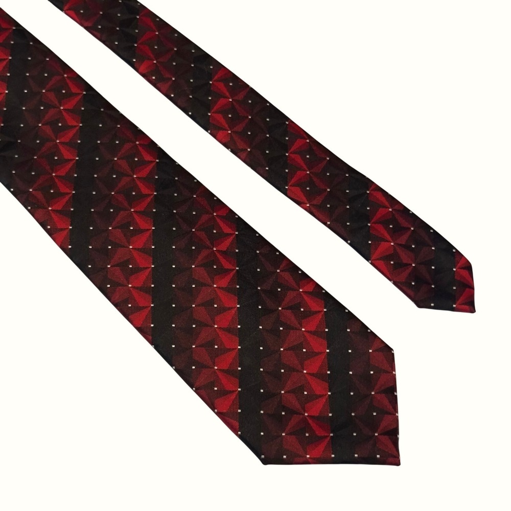 John Ashford Tie Red Black Geometric Starburst Woven Polyester Classic 56x3.25"